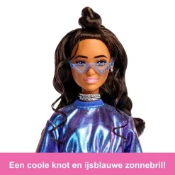 Tienerpoppen|Meisjes></noscript> Barbie fashion deluxe style blue sweater
