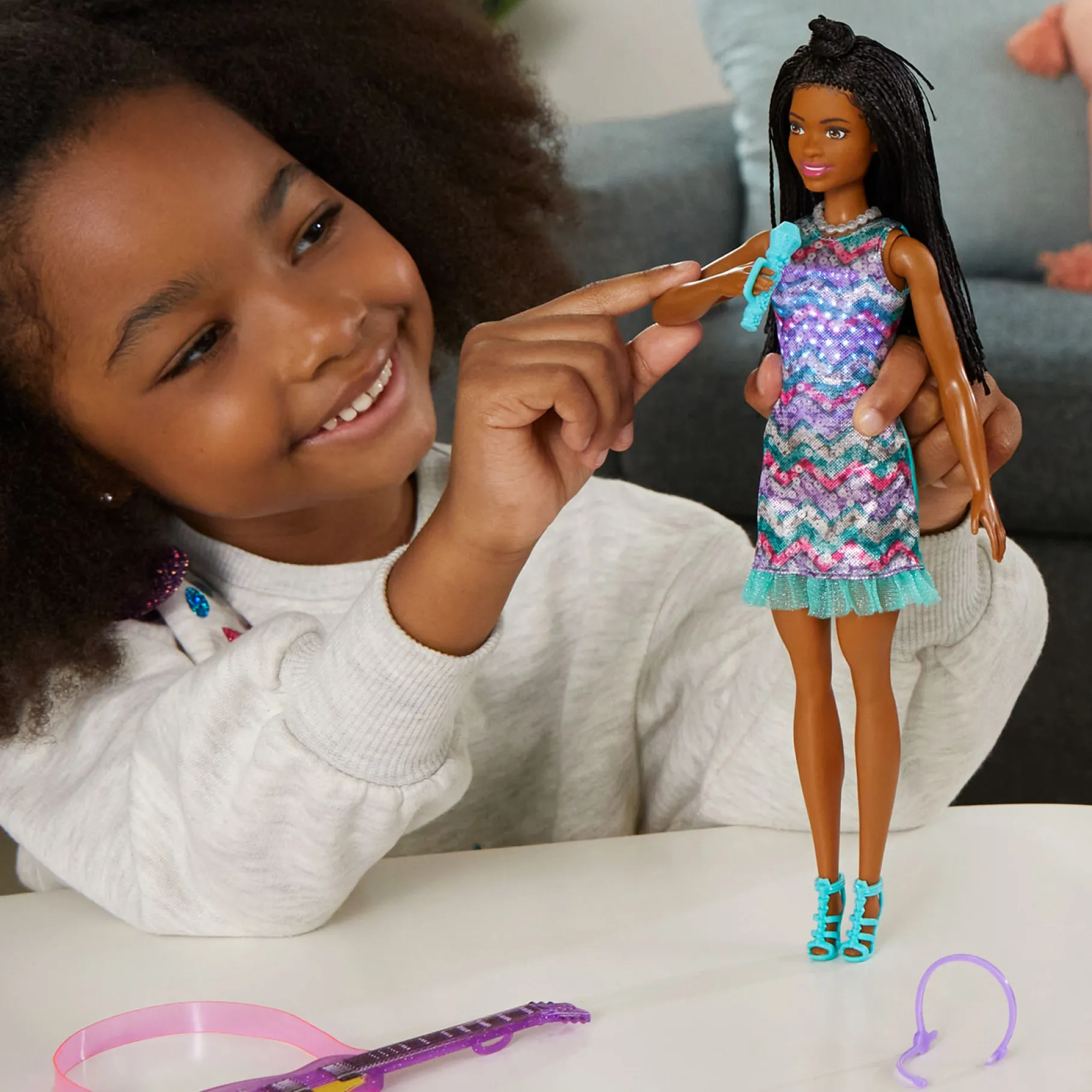 Meisjes|Tienerpoppen>Barbie Feature Co-Lead Pop met geluid