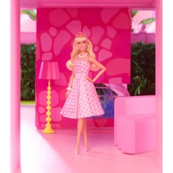 Tienerpoppen|Meisjes> Barbie signature movie barbie met geruite jurk