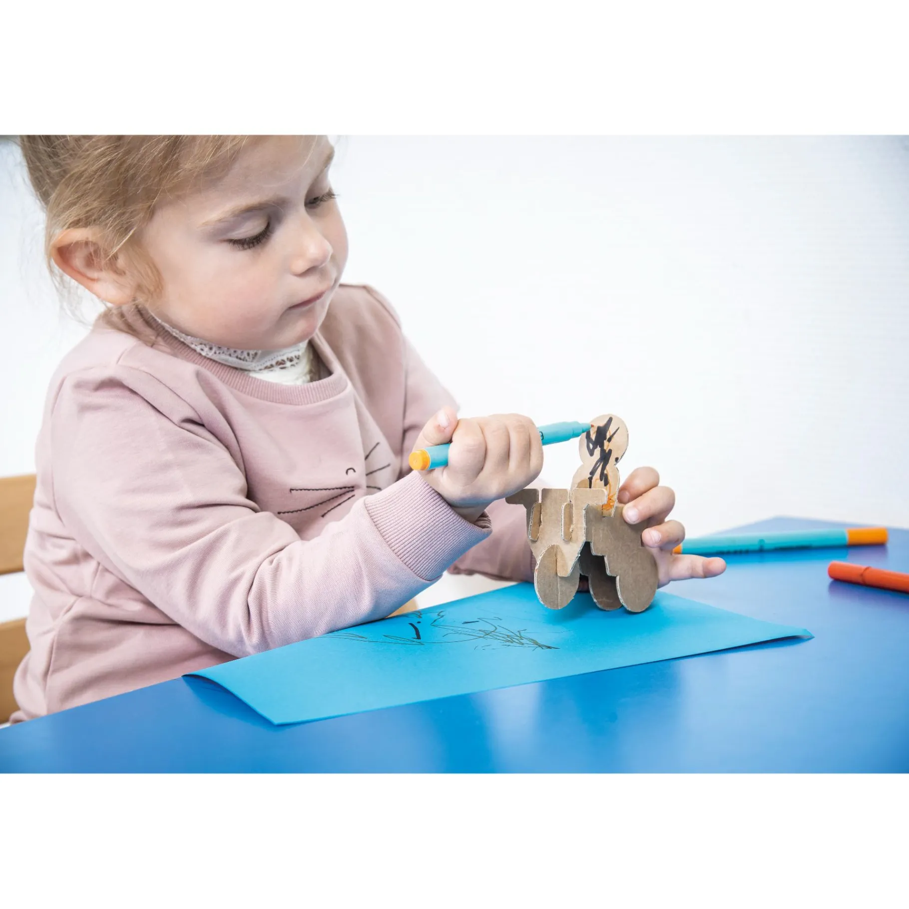 Voertuigen|Baby Voertuigen> Dantoy garage met 3 auto's bio