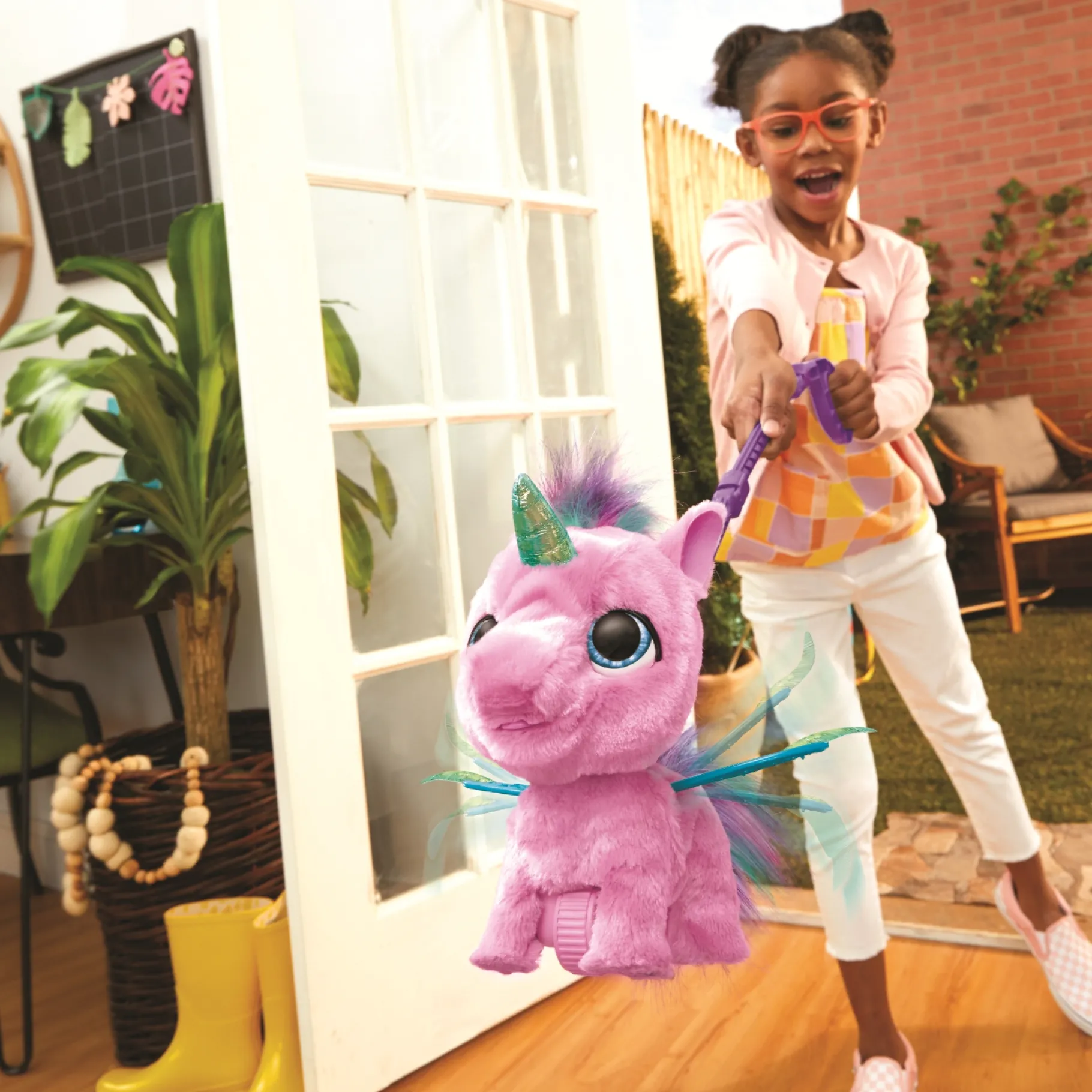 Meisjes|Speelfiguren>Hasbro Fur Real Flyalots Flitter De Eenhoorn