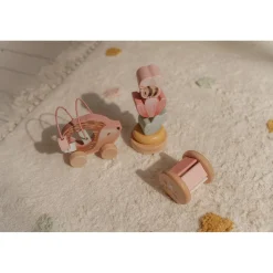 Babyspeelgoed><noscript><img width=