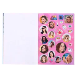 Stickers></noscript>Studio 100 K3 Stickerboek Vleugels