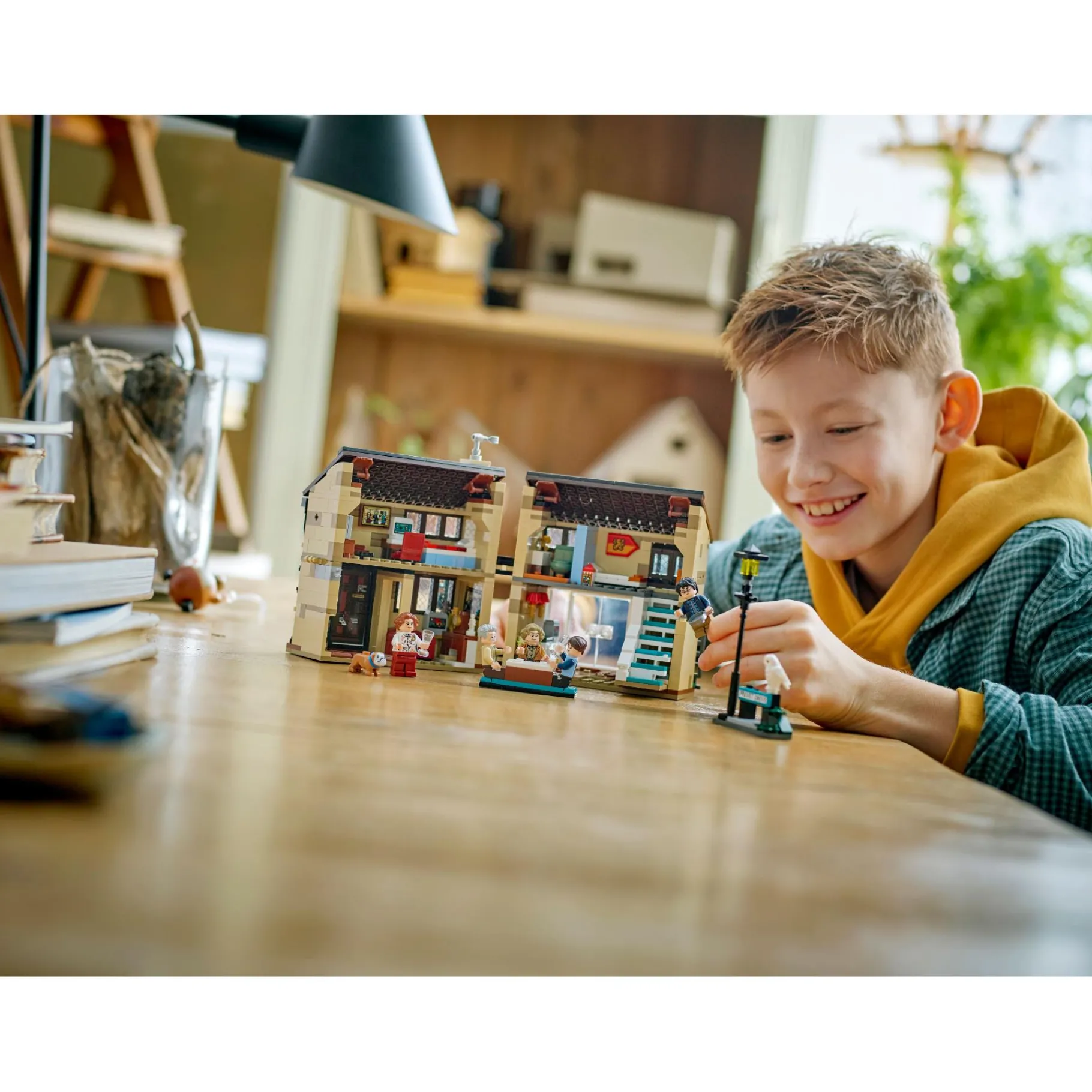 Jongens|Bouwstenen>LEGO Harry Potter 76451 Ligusterlaan Bezoek Van Tante Margot