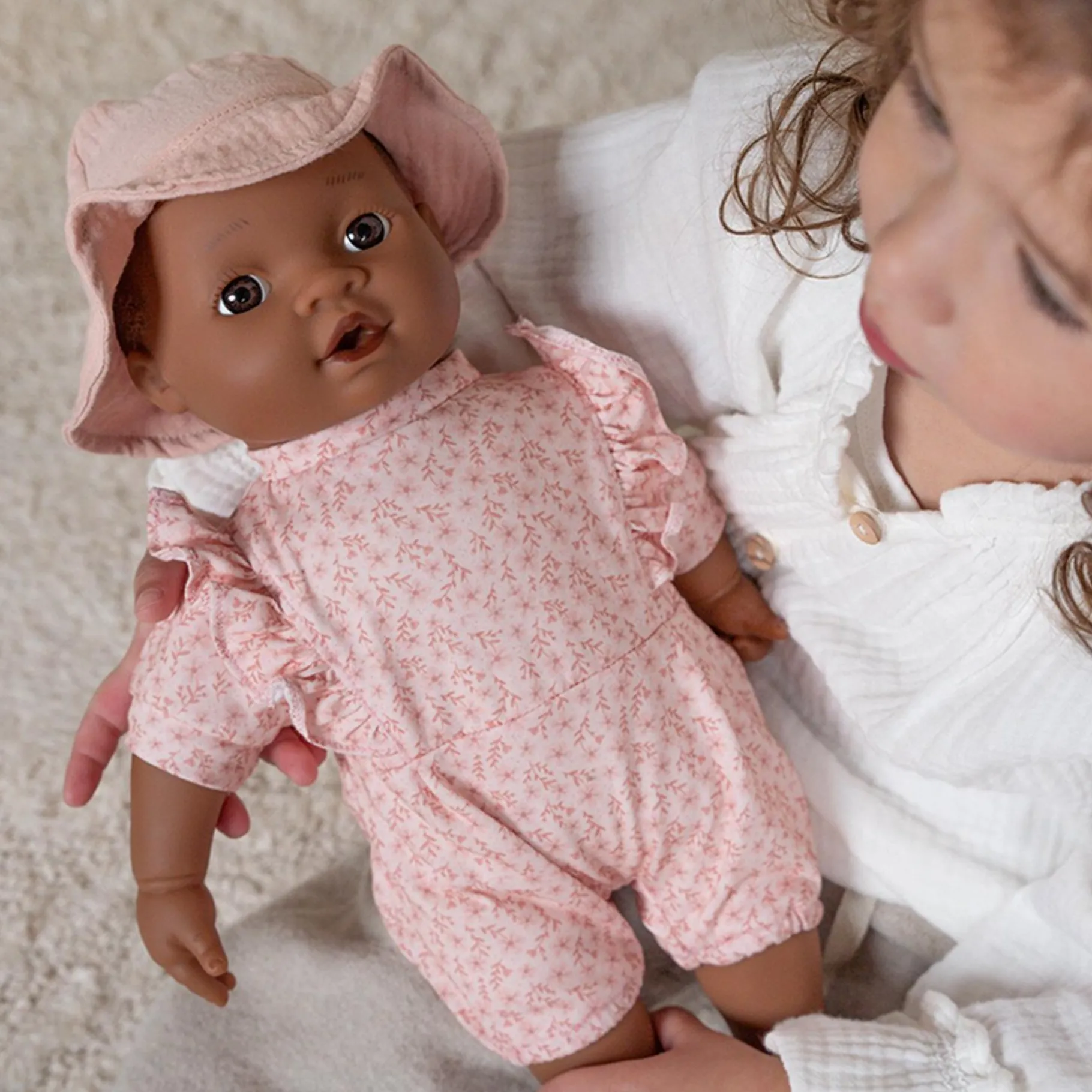 Poppenkleding> Little Dutch Babypop Kleertjes Roze