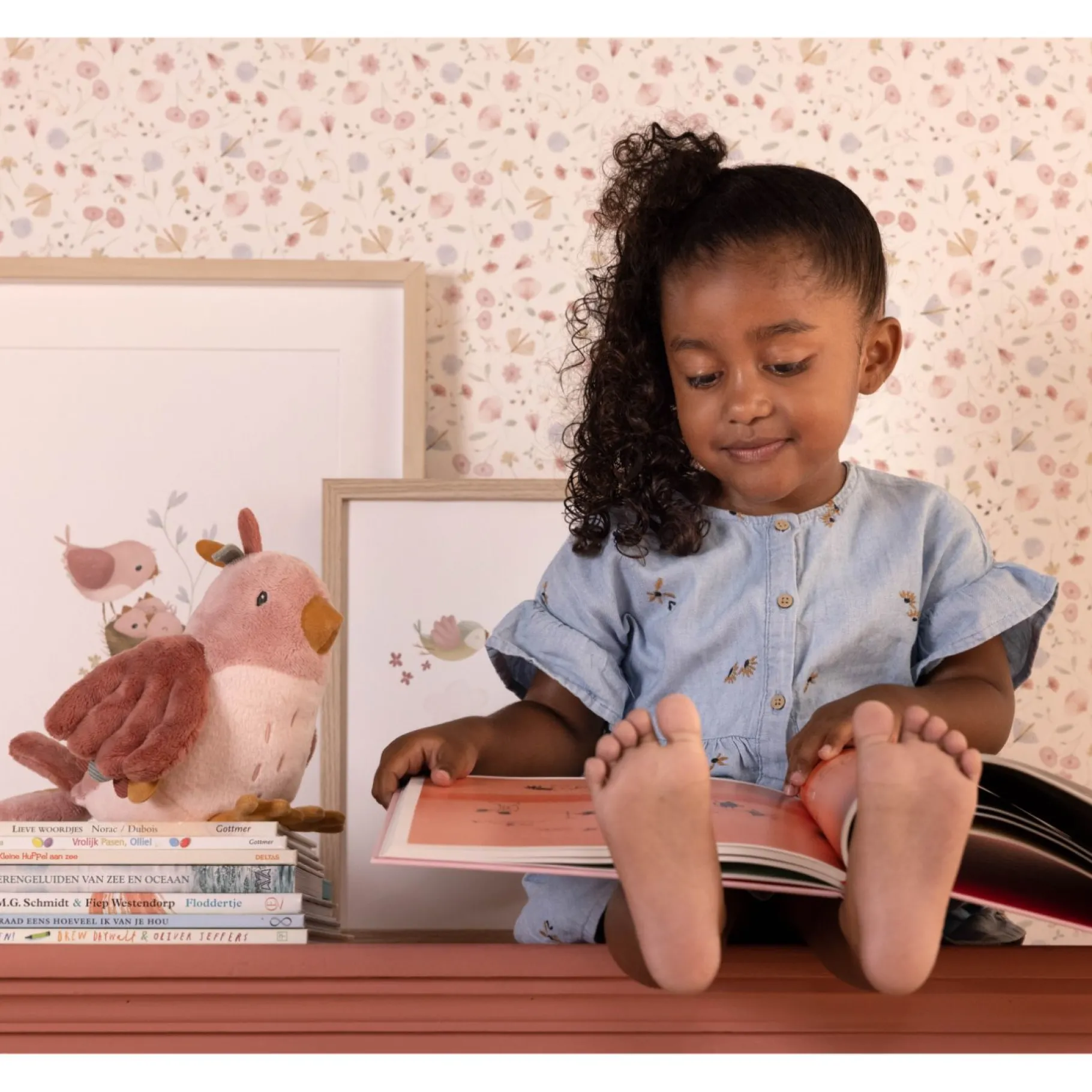 Plucheknuffels>Tiamo Little Dutch Knuffelvogel 20cm Flowers & Butterfli