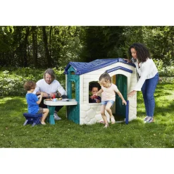 Speelhuizentoestellen> Little Tikes picnic patio playhouse jungle