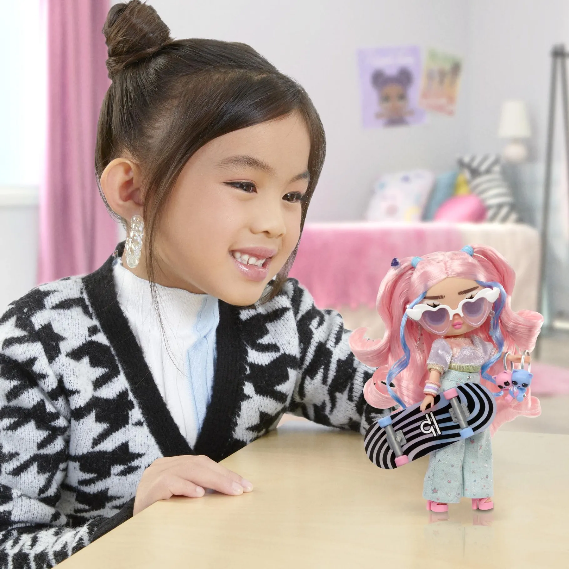 Tienerpoppen|Meisjes>Mga L.O.L. Surprise Tweens Modepop Flora Moon