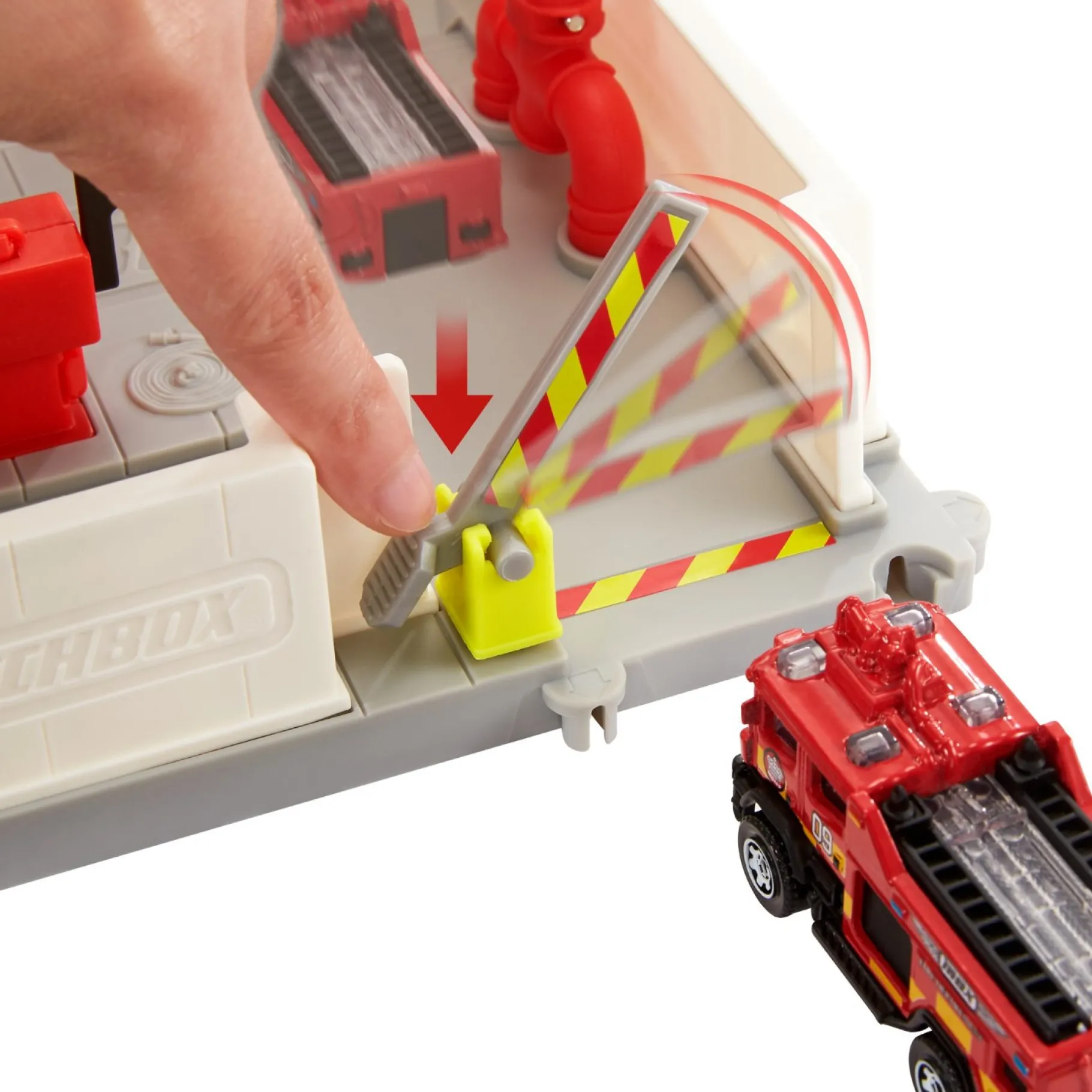 Auto's|Jongens>Mattel Matchbox Action Drivers Fire Station Rescue Playset O/S (Sounds Only)