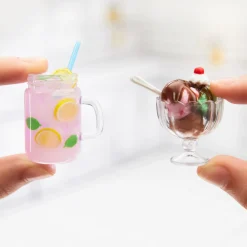 Surprise></noscript> MGA's Miniverse - Make It Mini Multi Pack