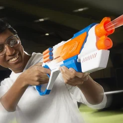 Blasters|Jongens><noscript><img width=