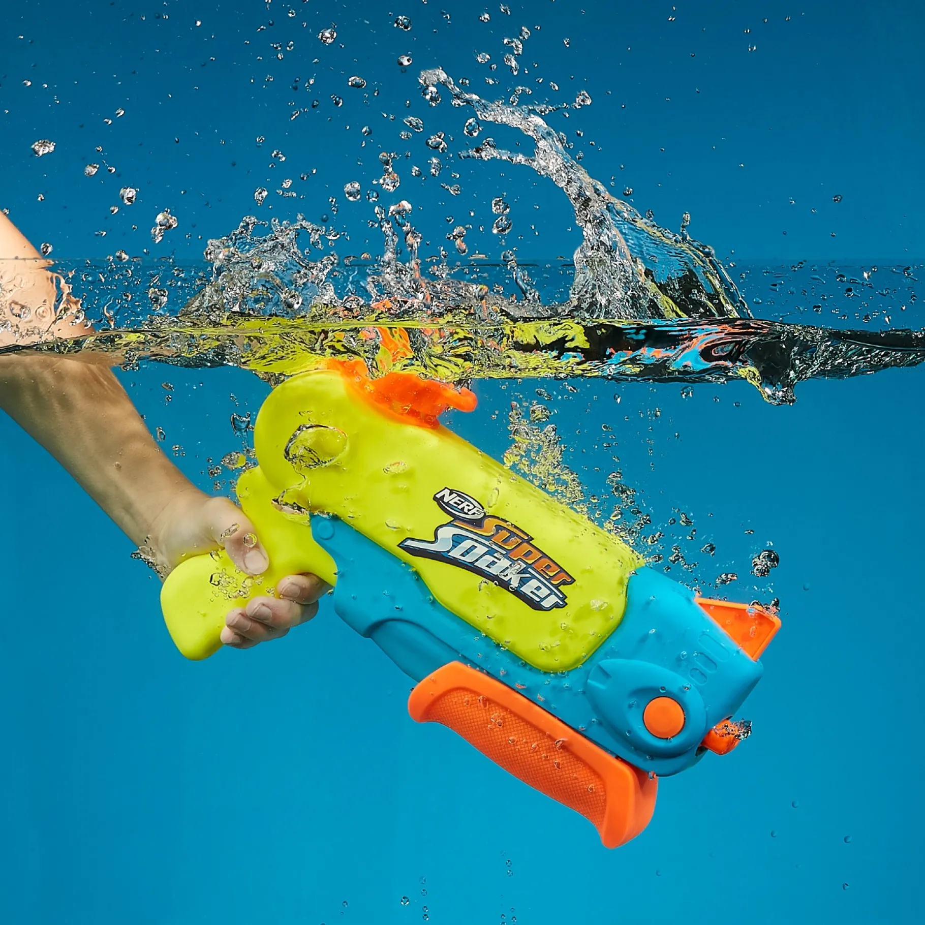 Zwemmen En Waterspeelgoed>Hasbro Nerf Supersoaker Wave Spray