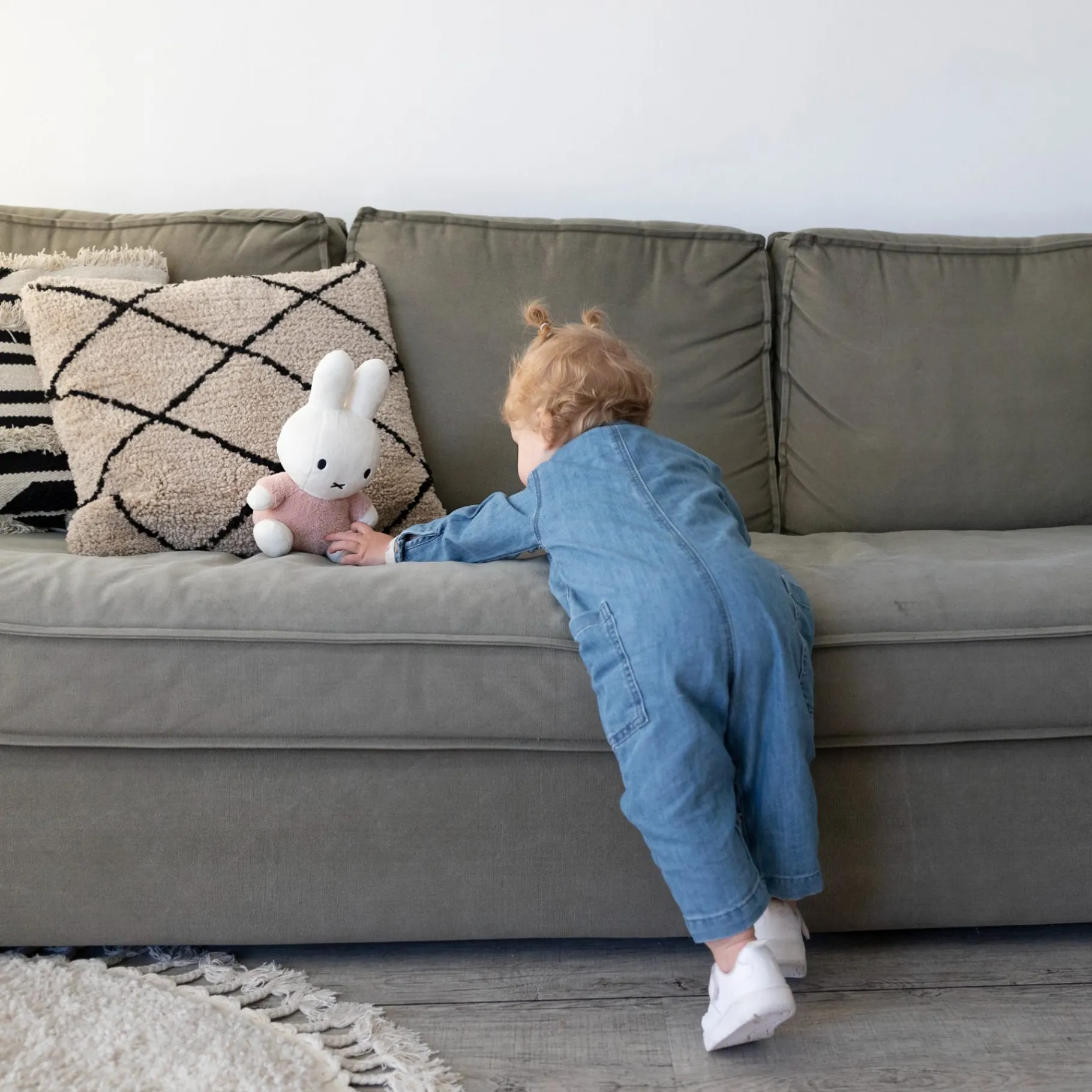 Plucheknuffels>Tiamo Nijntje Knuffel 25cm Fluffy Pink