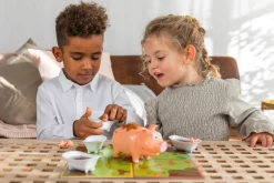 Kinderspellen><noscript><img width=