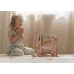 Babyspeelgoed><noscript><img width=