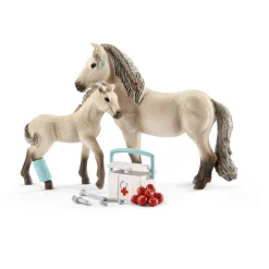 Speelfiguren> Schleich 42430 horse club Hannah’s first-aid kit