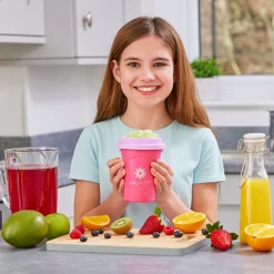 Schoolbekers En Broodtrommels></noscript>Chillfactor Slushy Maker Fruitastic Berry Burst