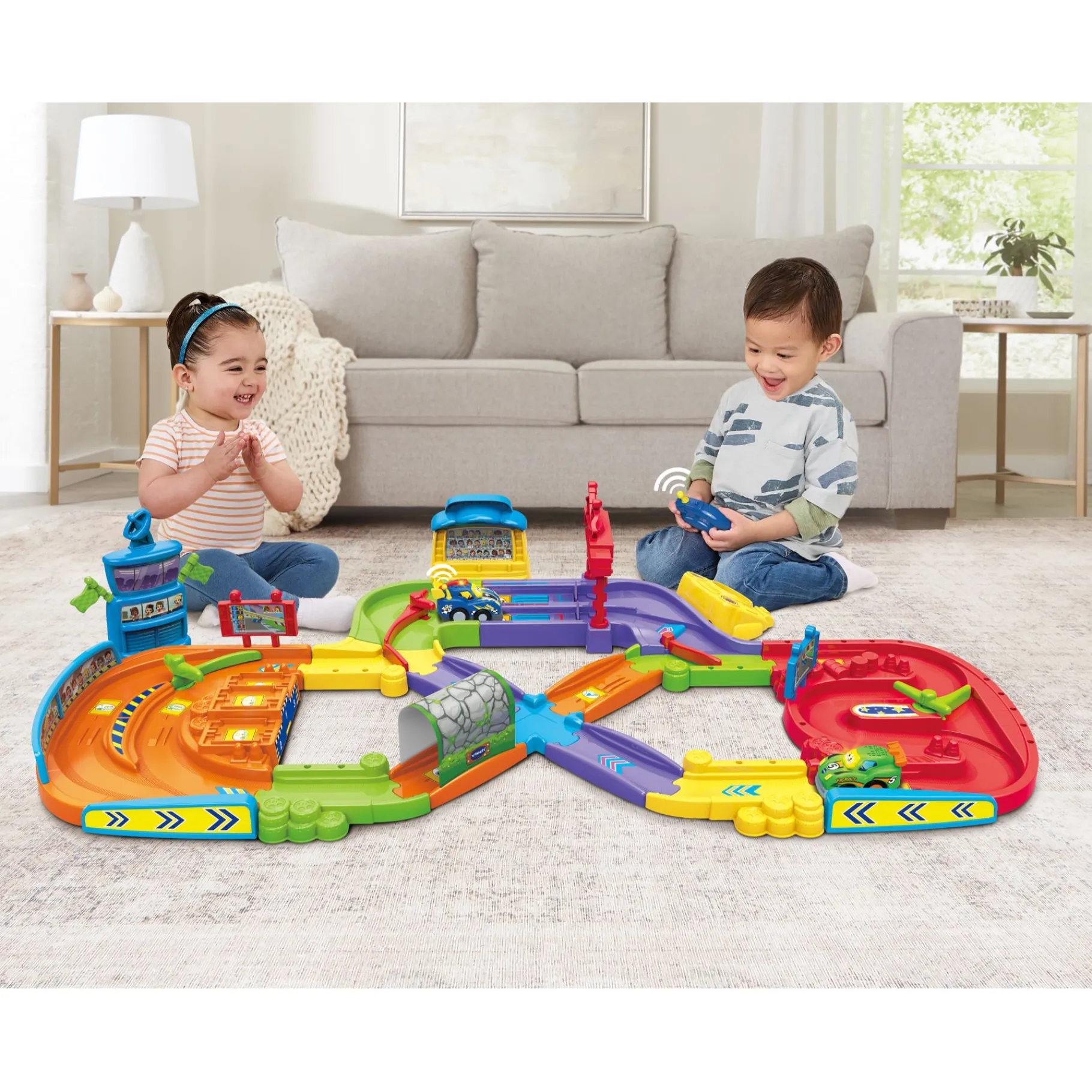 Racebanen|Jongens> Vtech Toet Toet Radiografisch Bestuurbaar Mega Circuit