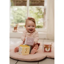 Babyspeelgoed><noscript><img width=